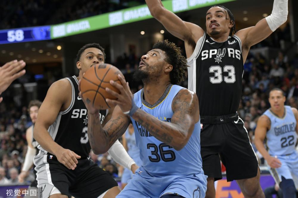 他不仅展现 他不仅展现